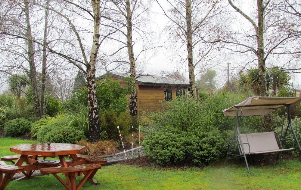Birchwood Cottages Te Anau Esterno foto