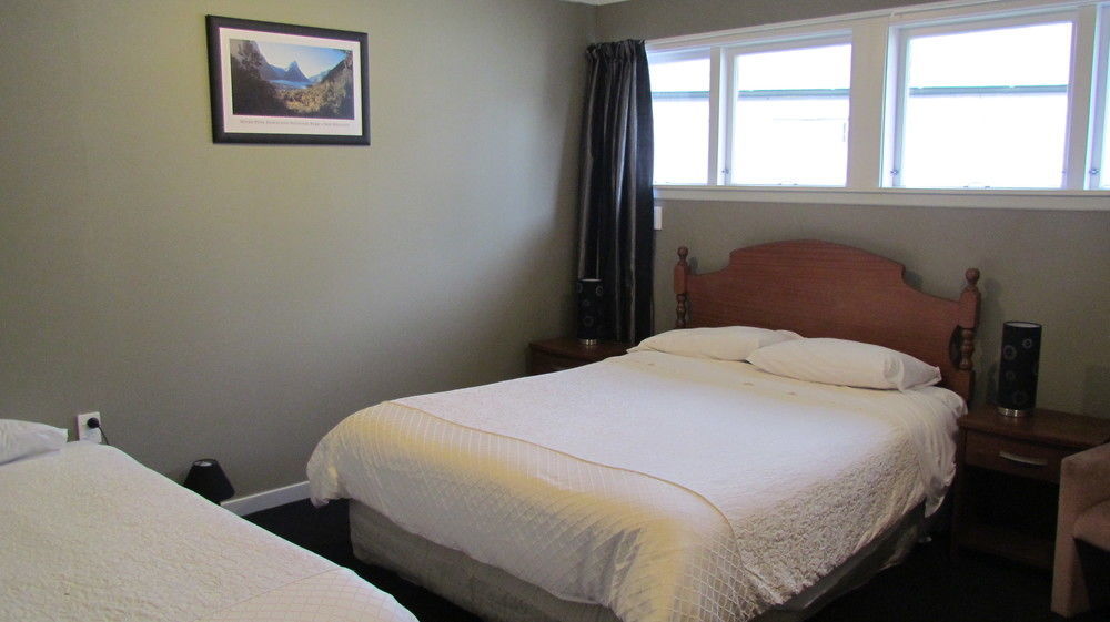 Birchwood Cottages Te Anau Esterno foto