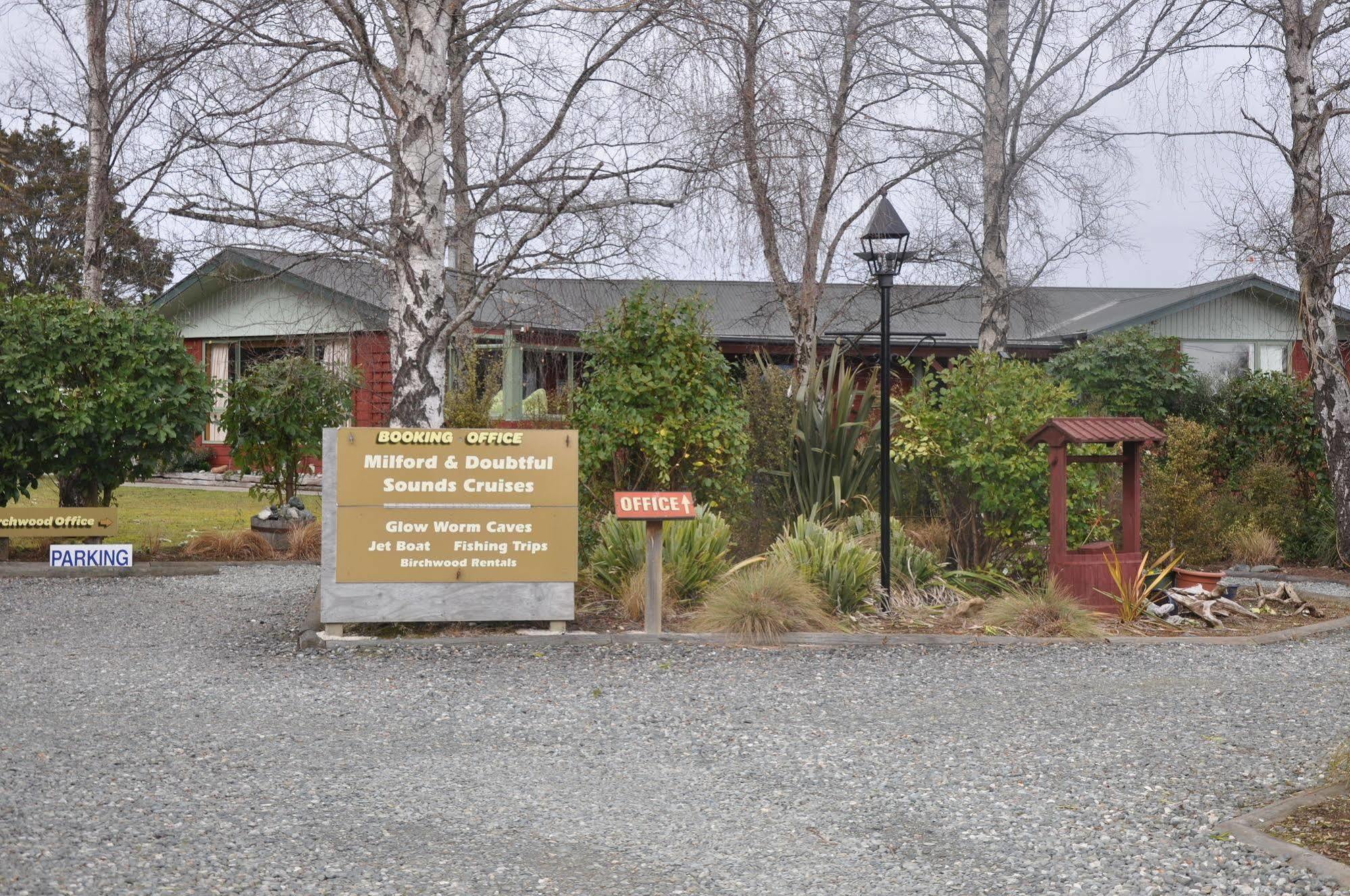 Birchwood Cottages Te Anau Esterno foto